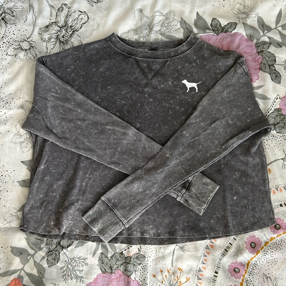 Victoria’s Secret Pink Oversized Long sleeve